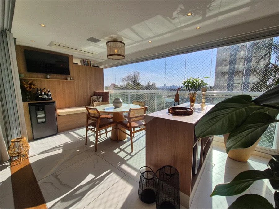 Apartamento à venda com 3 suítes em Vila Mascote, São Paulo, SP