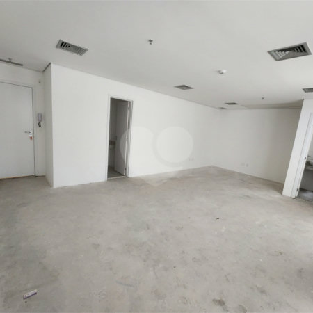 Sala comercial a venda em frente ao Allianz Parque