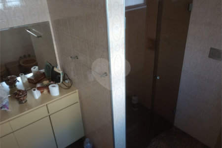 Casa a venda 333m² 2 dormitórios 2 suítes 4 banheiros Saúde-SP