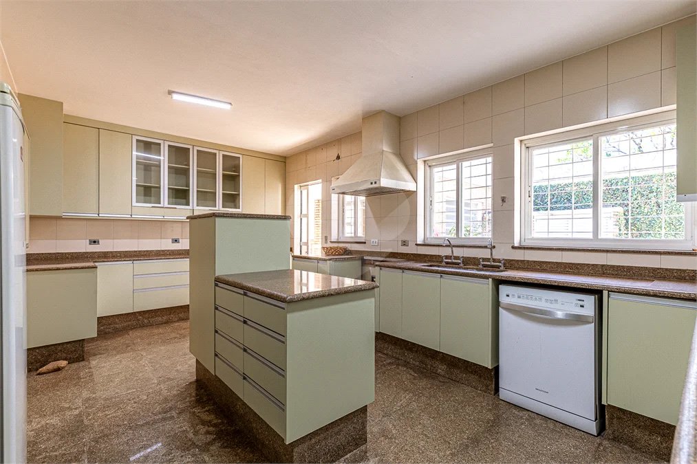 Casa Térrea à venda com 4 suítes em Brooklin Velho, São Paulo, SP