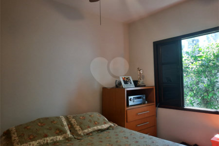 Casa com 4 quartos e 3 suítes com ótimo lazer no Jardim Marajoara