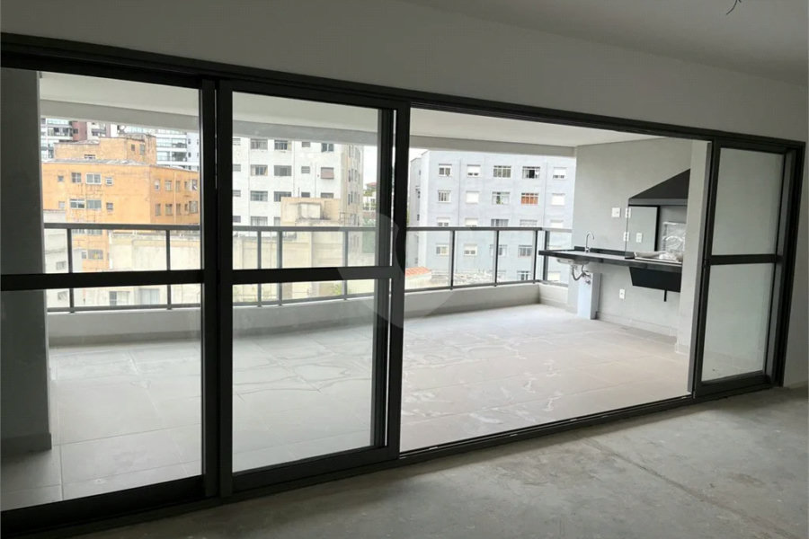 Apartamento de 175m2 à venda com 3 dormitórios e 3 vagas no Paraíso