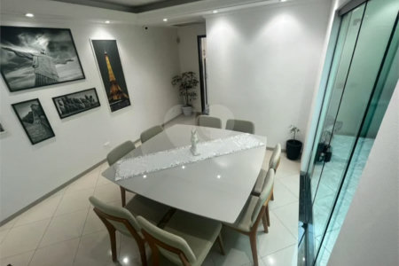 Sobrado Á Venda com 3 Suítes - Jardim Anália Franco - São Paulo - SP
