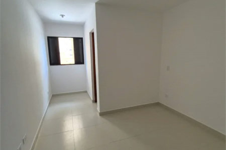 Sobrado à venda com 2 suítes em Vila Polopoli, São Paulo, SP