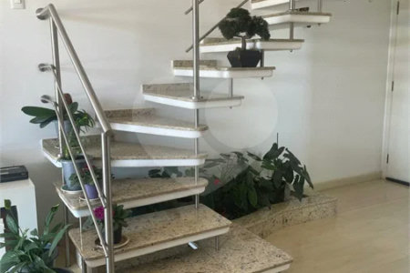 Apartamento / Cobertura Duplex a Venda no Edifício Roma em Vinhedo/SP