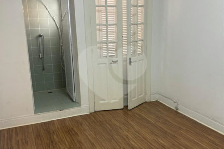 Casa a Venda no Charmoso Bairro do Belém com 300 m2 e Excelente Localização no charmoso bairro do Belém