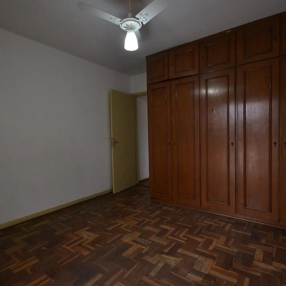 Sobrado à venda com 4 quartos em Jardim Trussardi, São Paulo - SP