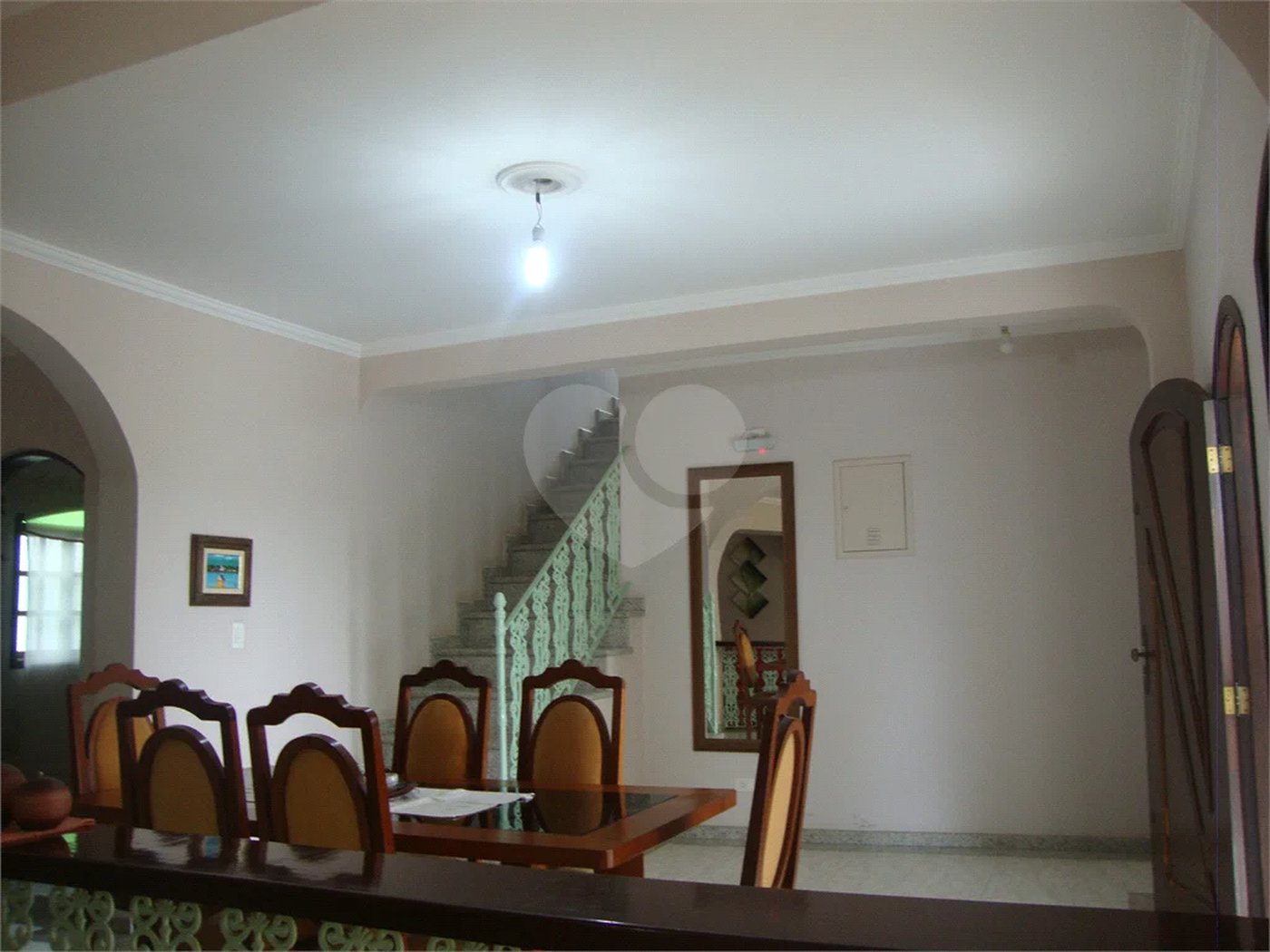 Chácara à venda com 5 quartos, sendo 2 suítes, em Jardim Arujá, Arujá, SP