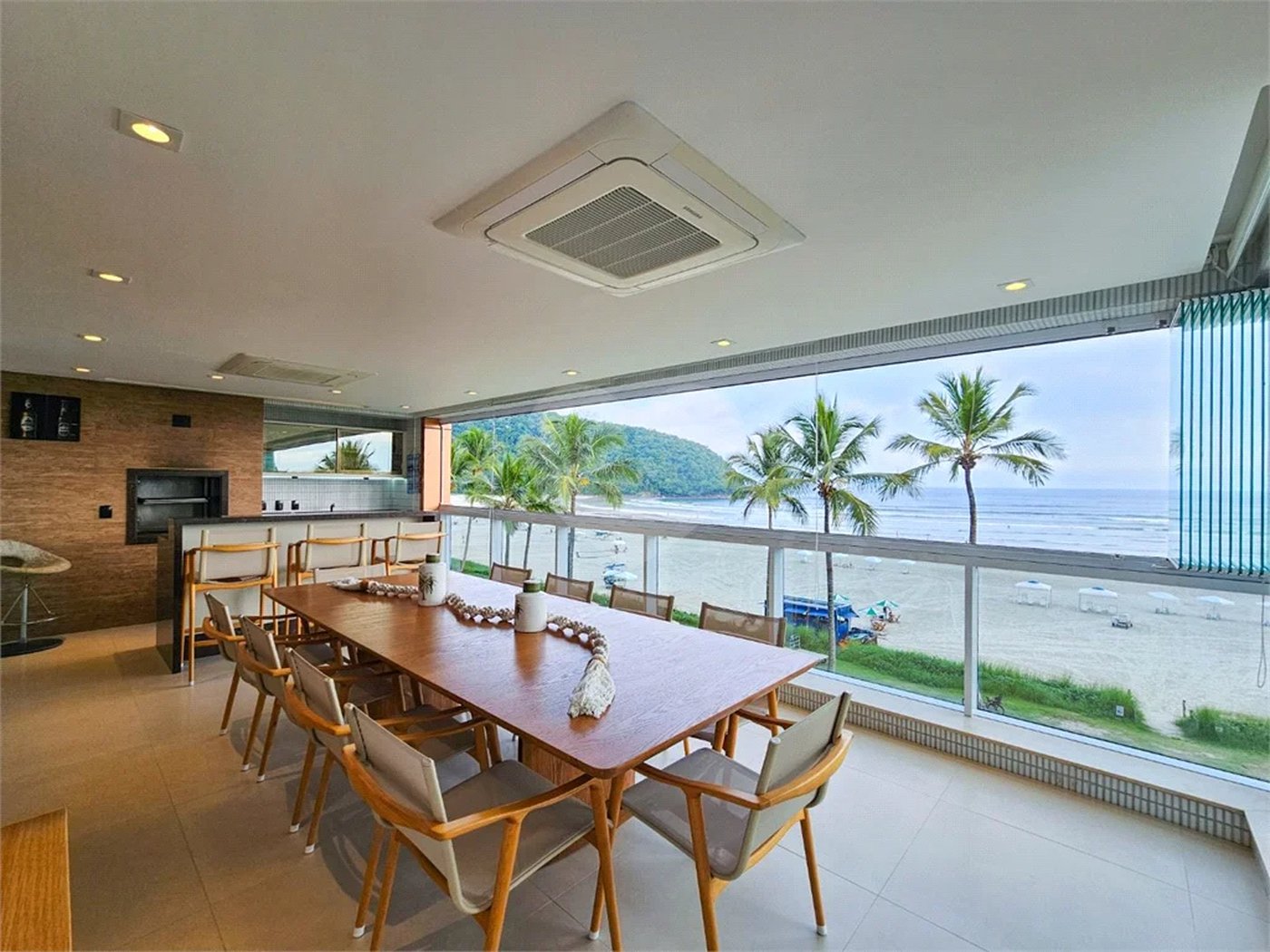 Apartamento à venda com 4 suítes em Riviera de São Lourenço, Bertioga, SP