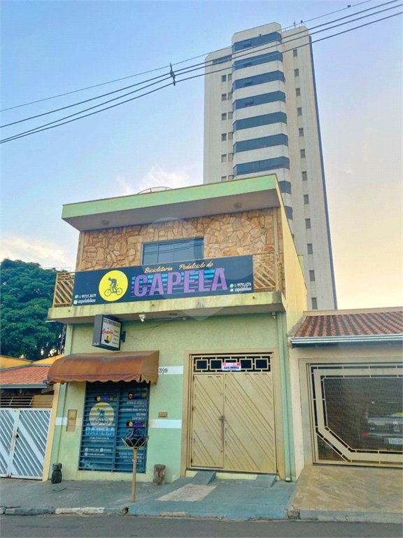 Sobrado para venda na cidade de Ibaté-SP.