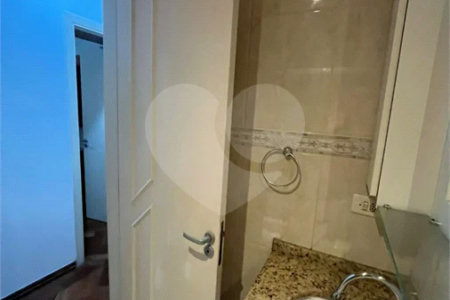 Apartamento à venda com 3 quartos, sendo 1 suíte, em Saúde, São Paulo, SP