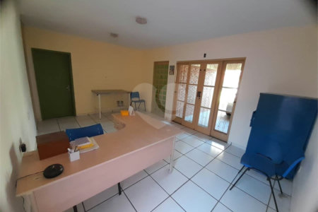 Casa térrea a venda na Vila Brasilia