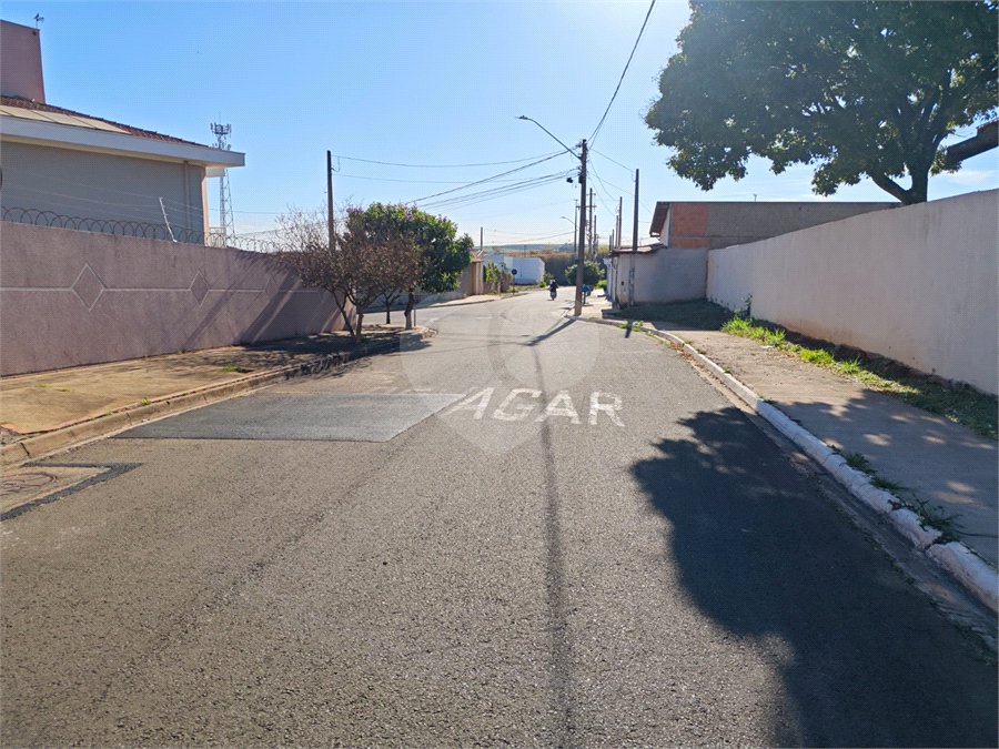 Terreno à Venda de 253 m² em Bairro em Desenvolvimento – Excelente Localização Próximo ao Comércio