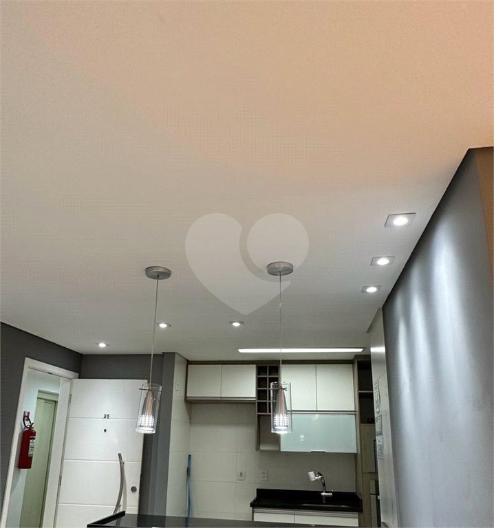 Apartamento MOBILIADO à venda. ÓTIMA OPORTUNIDADE!