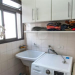 Apartamento à venda na Vila Mariana, 63 m², 2 dormitórios sendo 1 suíte, sacada, 2 vagas