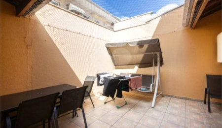 Casa à venda com 3 quartos, sendo 2 suítes,  no condomínio Residencial Jardim São Caetano, São Caetano do Sul - SP