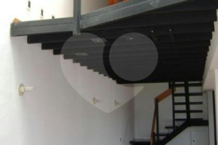MARAVILHOSA COBERTURA DUPLEX 100 m² ÚTEIS REFORMADA - CAMPO BELO