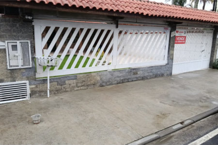 Casa 2 quartos 170 m² Vista linda - Bertioga -Mogi das Cruzes/SP