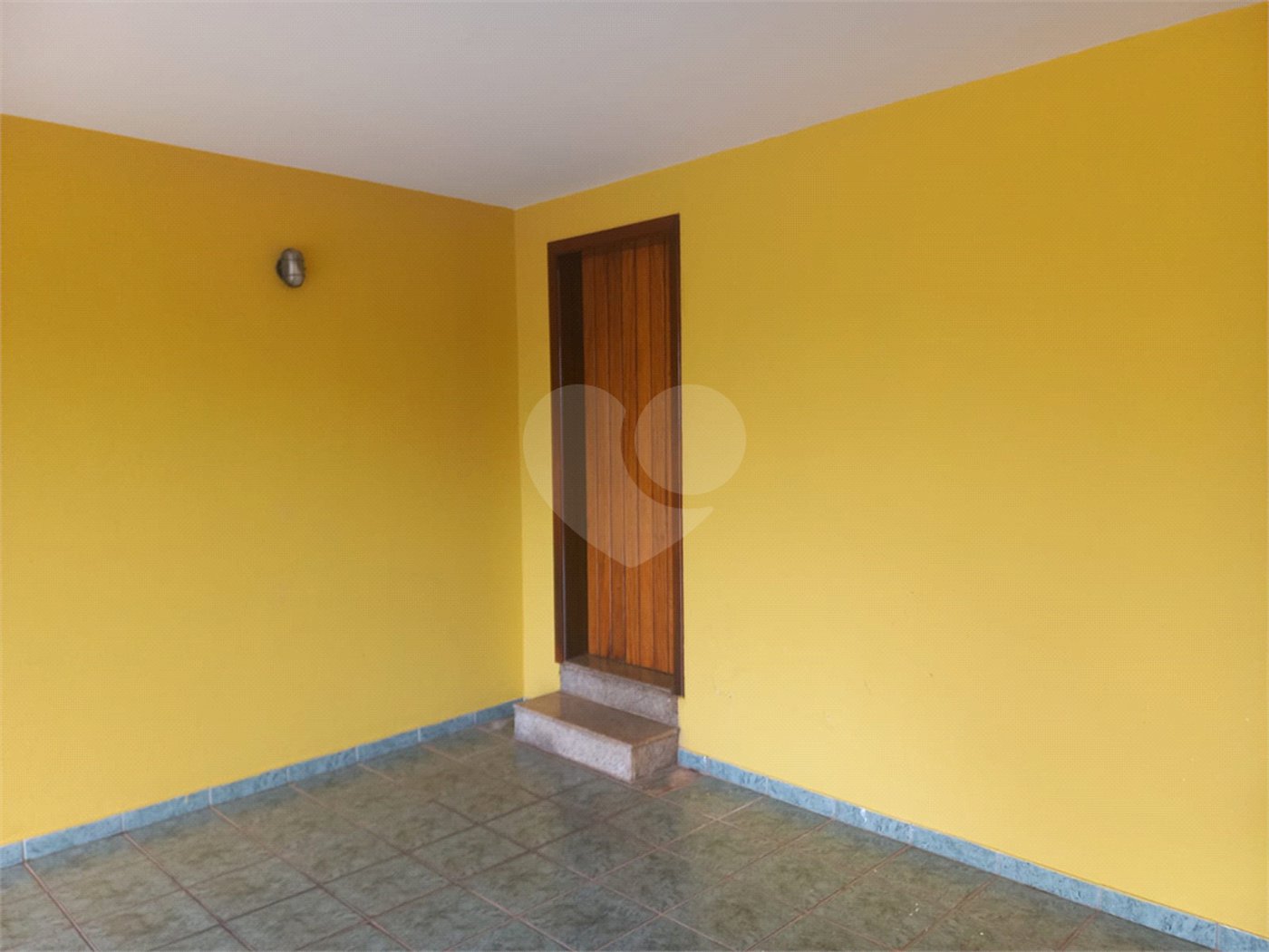 Casa à venda com 4 quartos, sendo 2 suítes,  em Villaggio Capríccio, Louveira, SP