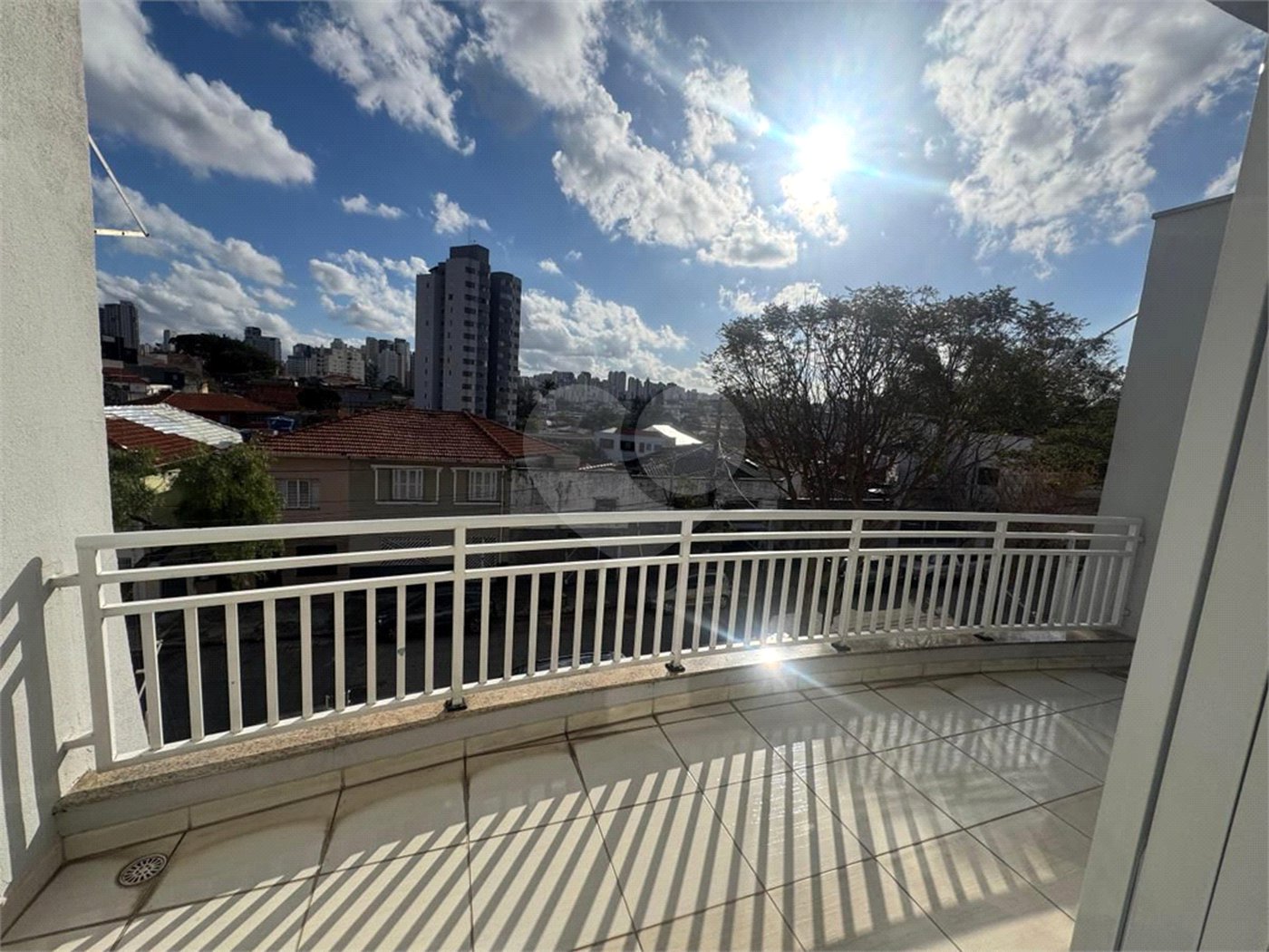 Casa à Venda com 225m² – Ampla e Bem Localizada - Estuda permuta.