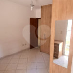 Sobrado a venda no Ipiranga de 220m² com 4 suítes e 2 vagas.Estuda permuta.