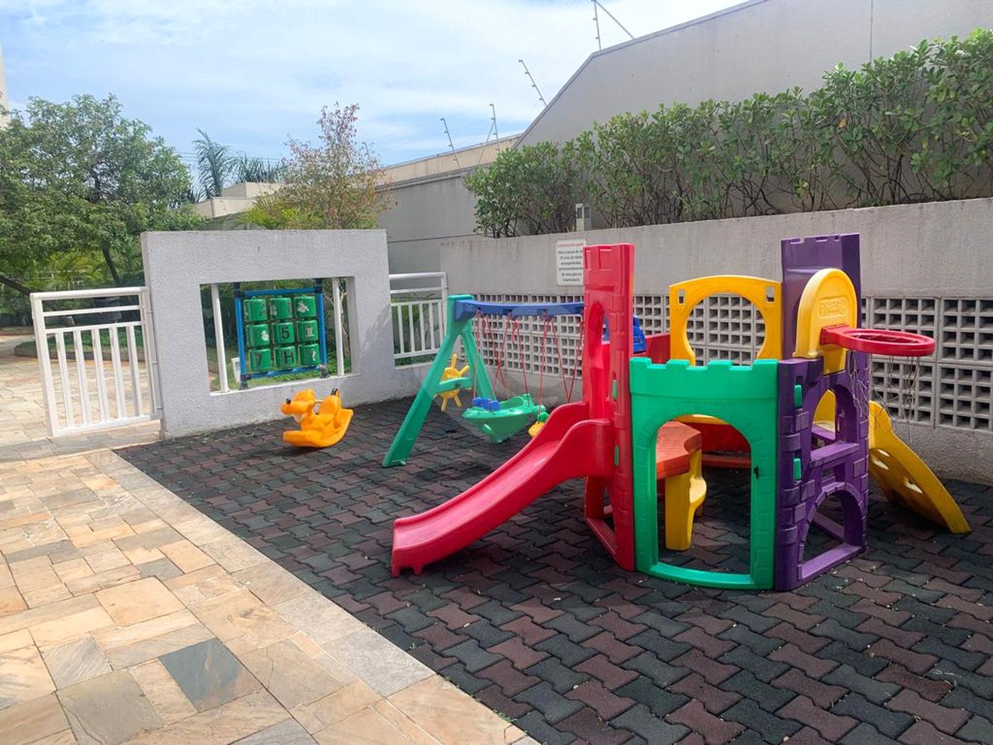 Apartamento 112m2 para venda na Mooca com 3 dormitórios. + 2 vaga. Rua Taquari.