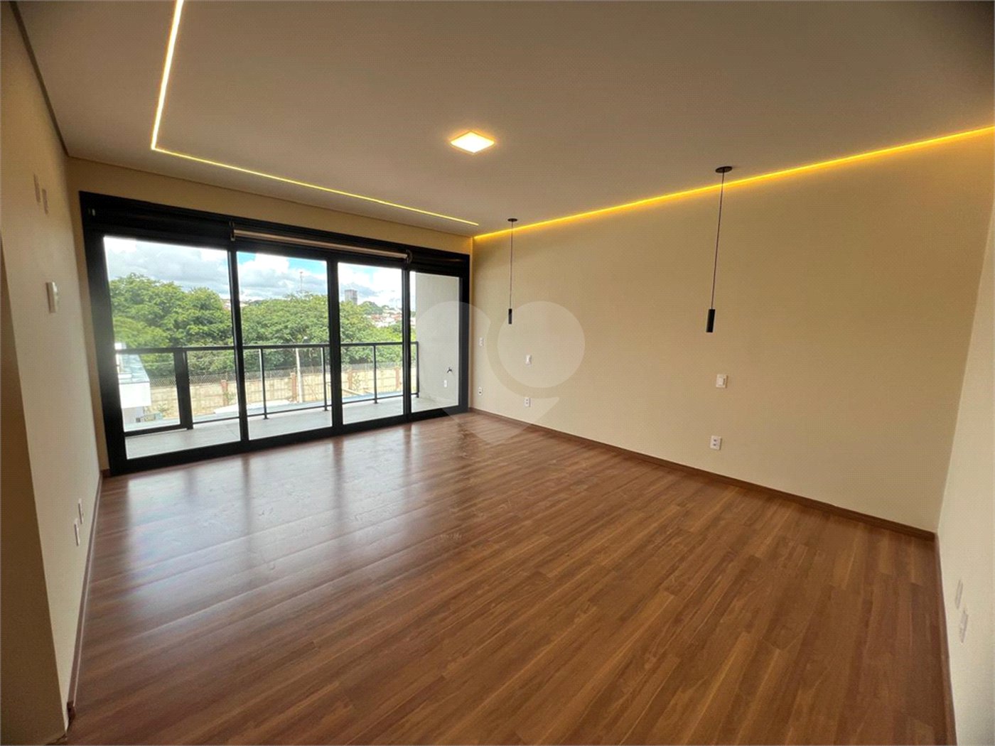 Casa com 4 suítes no Residencial 4 Parque Faber Castell