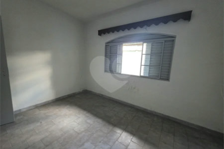 Casa Térrea à venda Jd. Nova São Carlos, 2 dormitórios