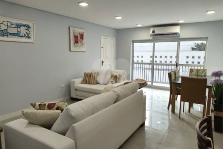 Belíssimo apartamento de 168,62m² no Belenzinho todo reformado com 3 dorm e 2 vagas .Aceita Permuta