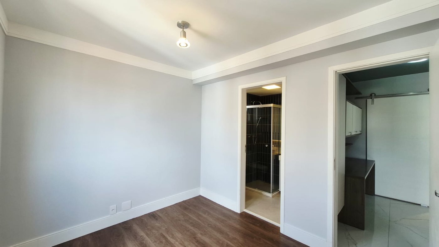 COBERTURA DUPLEX DE ALTO PADRÃO NA VILA SÃO FRANCISCO | 233 m²