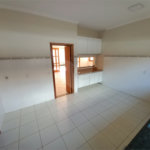 Casa Térrea no Condomínio Damha I,