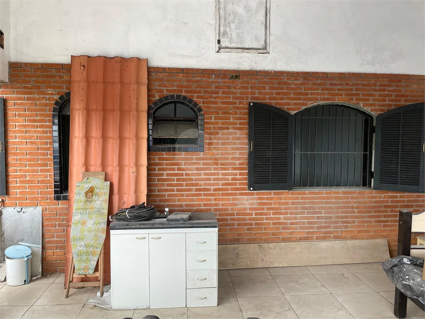 Casa com 68m², 3 dormitórios, 2 vagas, à venda em Jardim Vista Alegre.