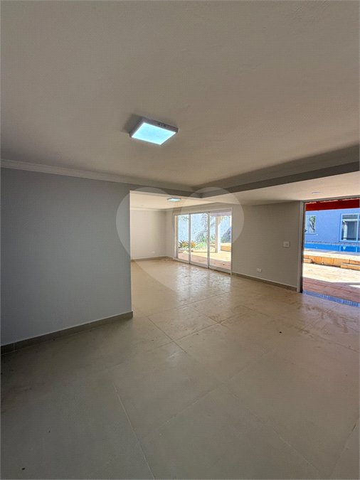 Casa à Venda com 5 Suítes na Vila Giglio em Atibaia/SP