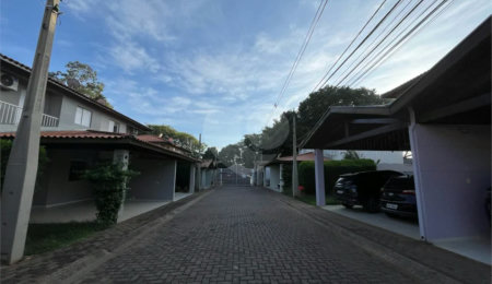 Casa à venda com 3 quartos, sendo 1 suíte, no condomínio Residencial Costa do Sol, Piracicaba - SP