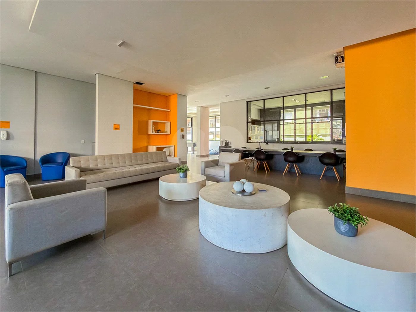 Studio novo com 33m² e vaga na garagem na região da Aclimação em São Paulo - SP.