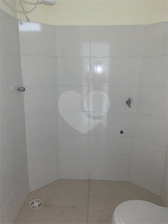 Apartamento disponível para locação no bairro Bela Vista.