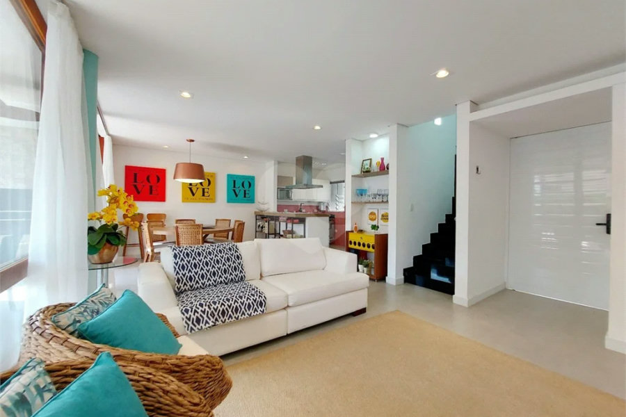 Villagio à venda com 4 quartos, sendo 2 suítes, em Riviera de São Lourenço, Bertioga, SP