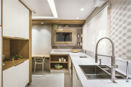 Cobertura de Alto Padrão no Mansão Imperial, 242 m², Acabamento Sofisticado e Estuda Permuta!