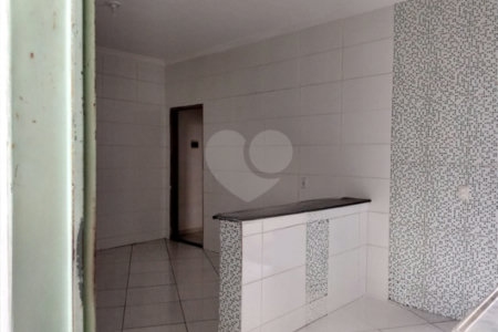 Casa para venda localizada no Jardim Medeiros