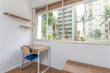 Reformado! TodoMobiliado ! Ar cond. ! 145 m2 úteis! Av Paulista á 2 quadras! Tudo perto!