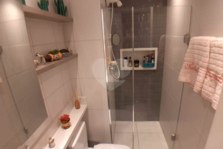 Apartamento à venda no Brás, 1 suíte, garagem