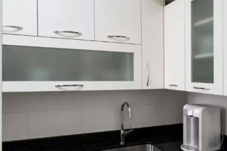 Apartamento recém-reformado com 3 dormitórios e estrutura completa de lazer