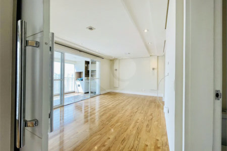 OPORTUNIDADE DE COMPRA NO DOMO HOME - 123 M² 3 DORMITORIOS SUITE COM CLOSET ANDAR ALTO!