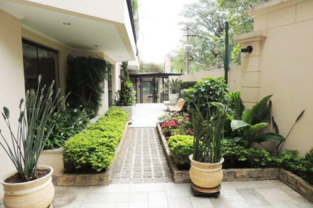 Apartamento para alugar com 4 suítes em Santo Amaro, São Paulo, SP