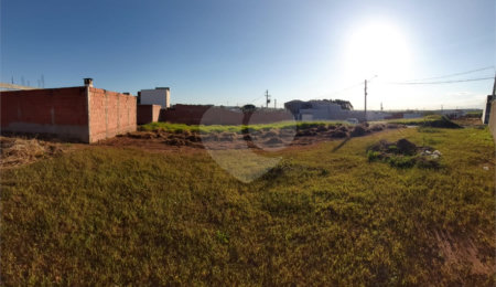 Terreno à venda no condomínio Loteamento Jequitíba I, Ibaté - SP