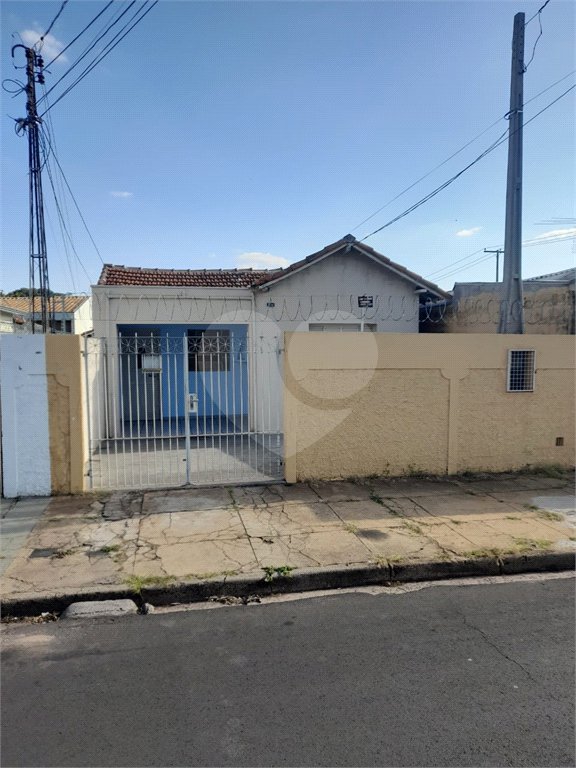 Casa térrea na Vila Prado .