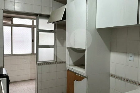 Amplo e Clássico: Apartamento de 90 m² em Higienópolis!