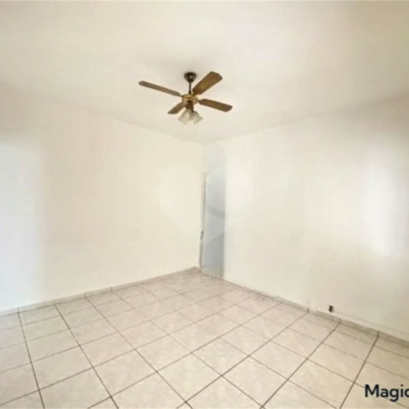 Casa com 224m², 3 dormitórios, 4 vagas, à venda na Vila Ema.