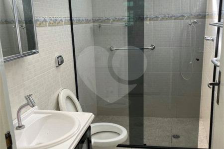 Casa à Venda com 120 m² | 2 Dormitórios | 3 Banheiros | Próximo ao Metrô Belém
