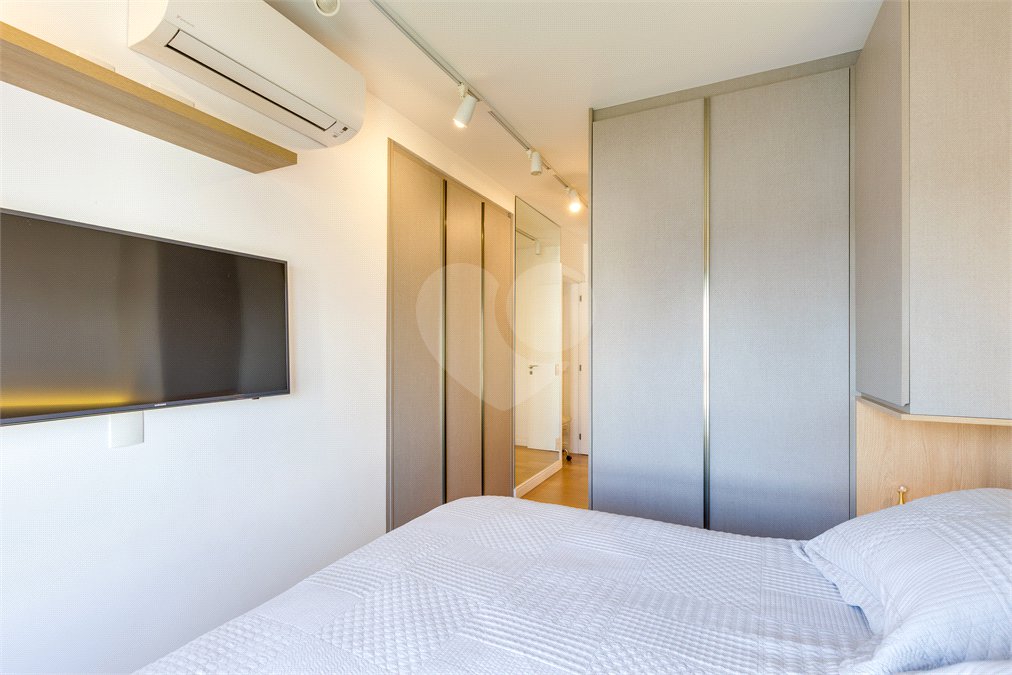Apartamento para alugar com 3 suítes em Chácara Santo Antônio, São Paulo, SP